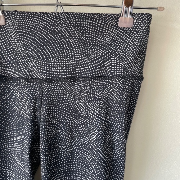 Lululemon Speed Wunder Tight *Asym Free Spirit Ice Grey Black / Black - Picture 11 of 12